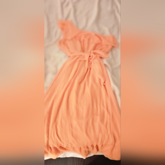 One shoulder dress. - Picture 3 of 3